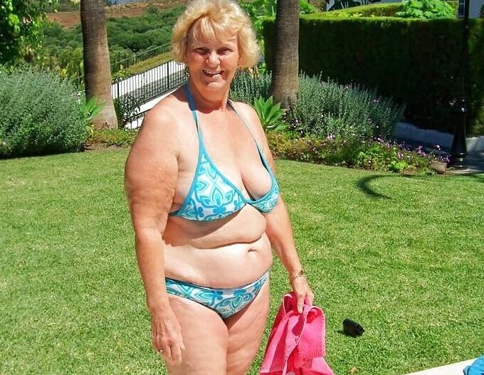 Grandma (Coroa gostosa)
