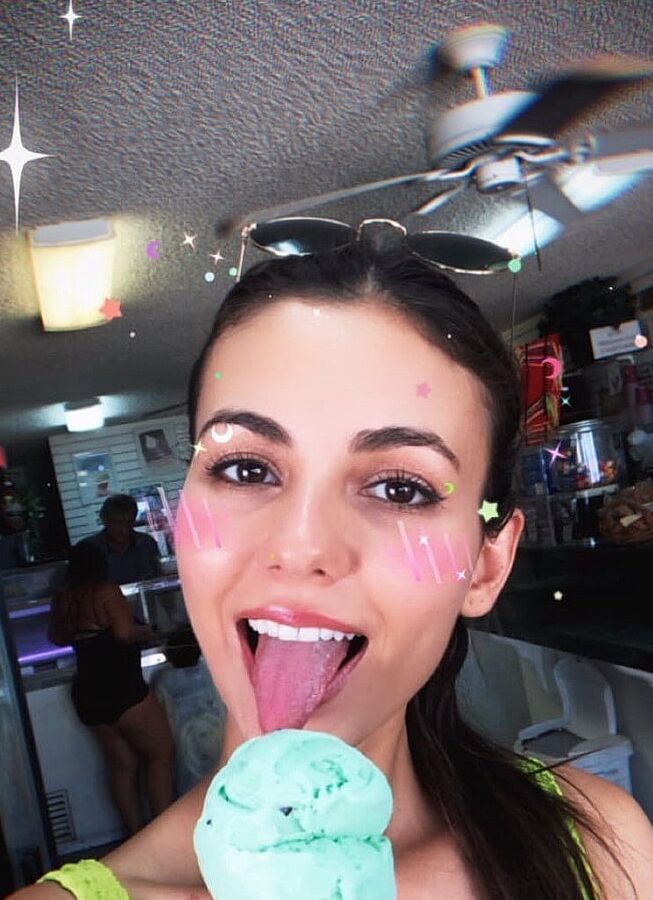 Victoria Justice