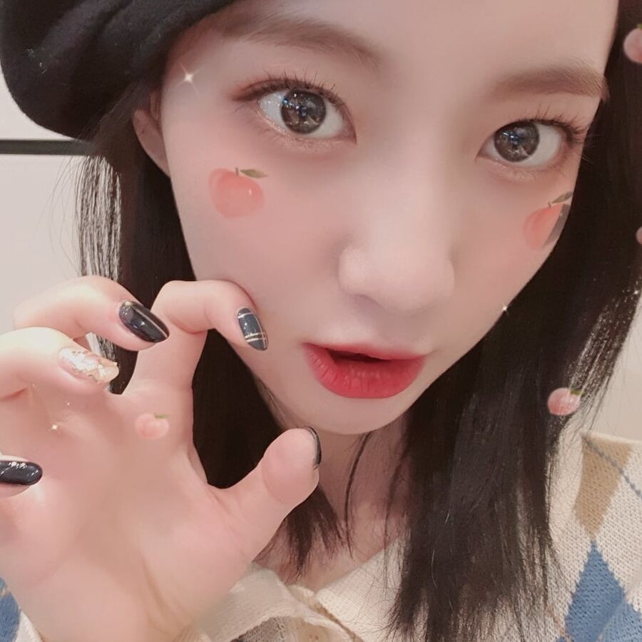 Oh my girl (want white cock