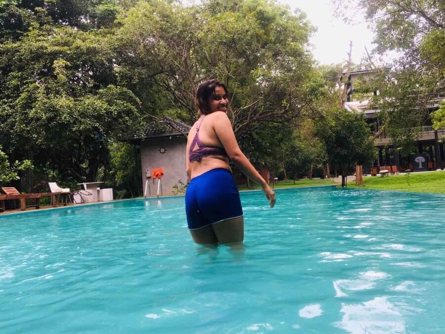 Srilankan aunty