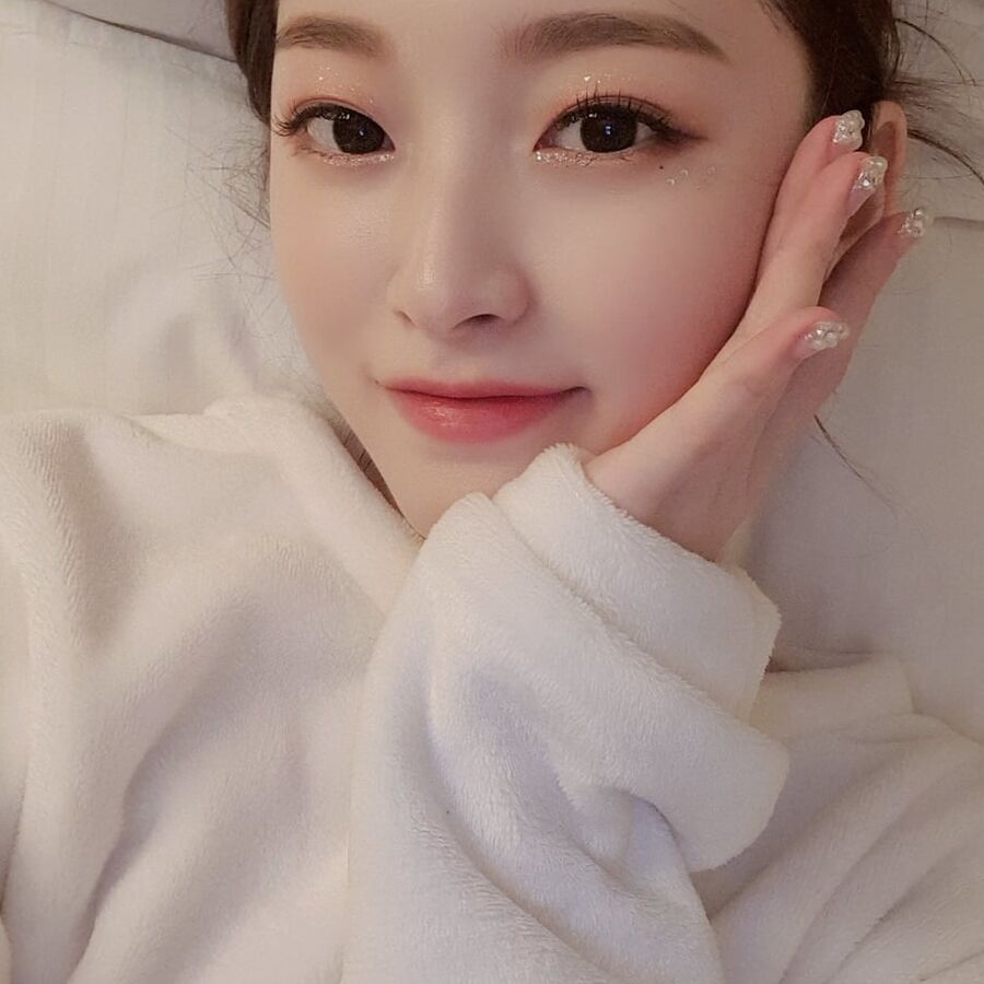 Oh my girl (want white cock