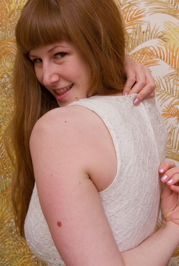 Hairy Redhead Chloe - Whire Dress Red Chair