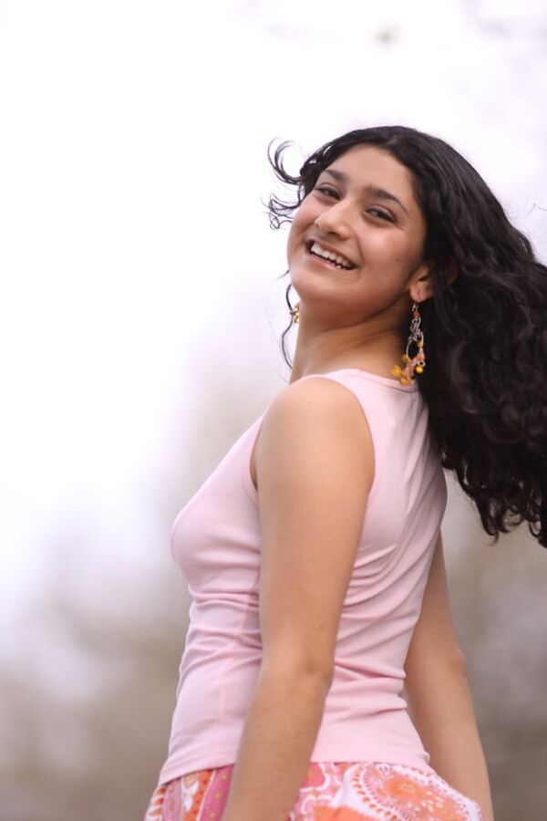 Sexy Desi Model Poonam Goes Almost Nude