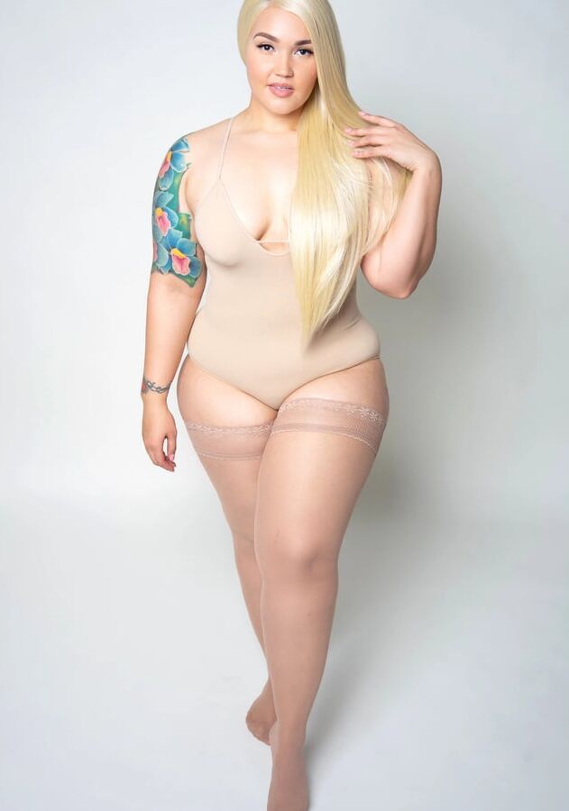 Light Skinned Thick BBW Ebony Stockings Pantyhose