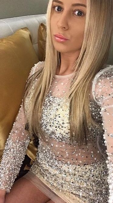 Hot Blonde Girl