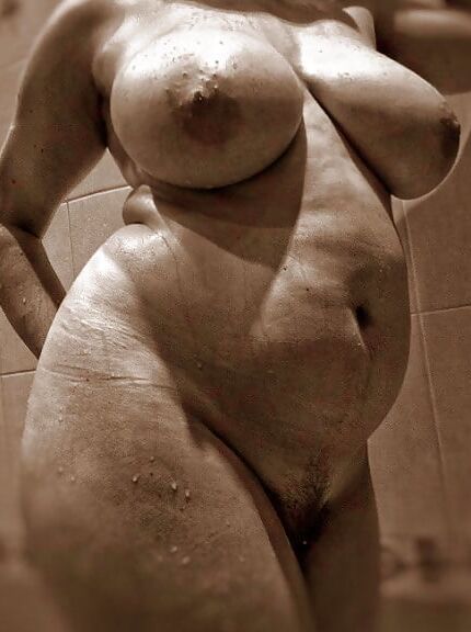 BIGGER WOMAN,BIGGER FUN