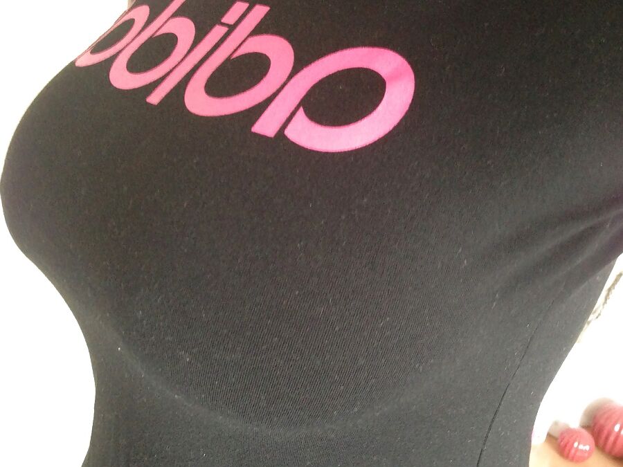 What she wears to the gym.