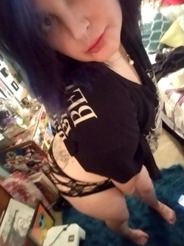 Chubby submissive slut