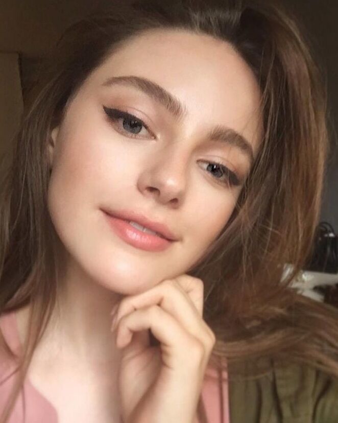 Danielle Rose Russell