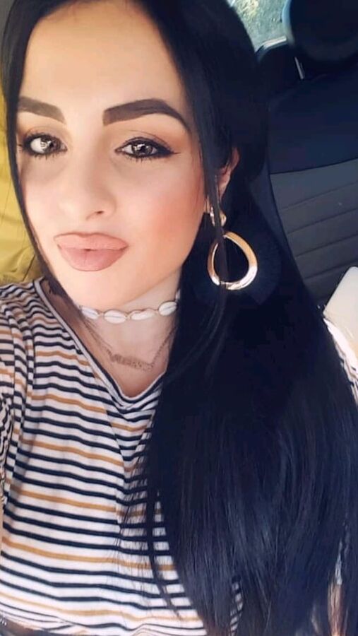 Valeria bella porcona di fb