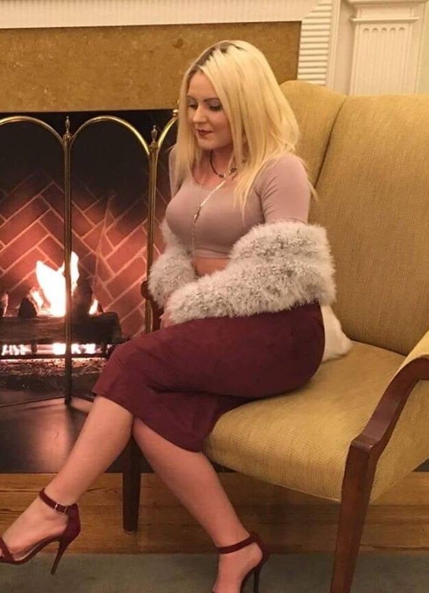 Blonde Girl Living In Boston