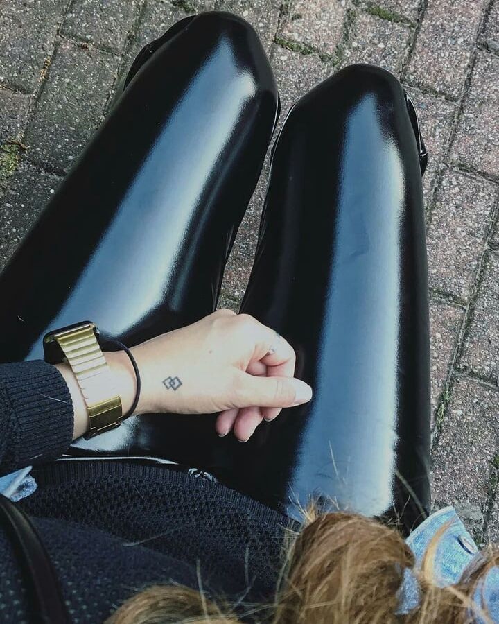 Latex Girls