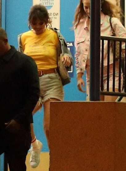 SELENA GOMEZ ... BOOBSLENA !!!