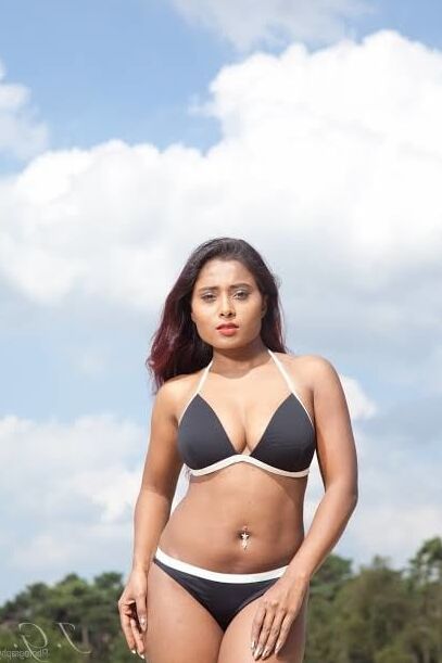 Nikitha model