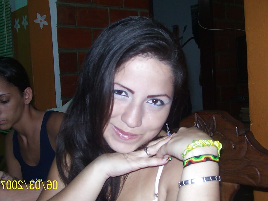 Giuliana D ()