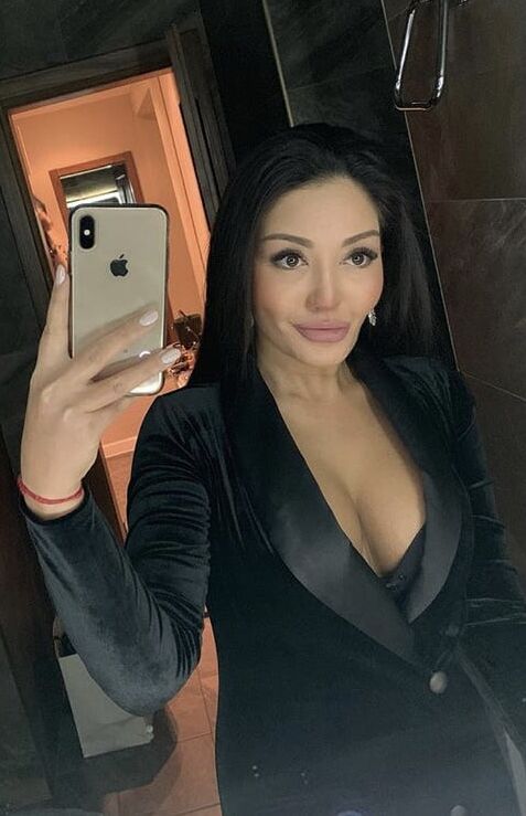 Kz MILF Alika Blowjob lips