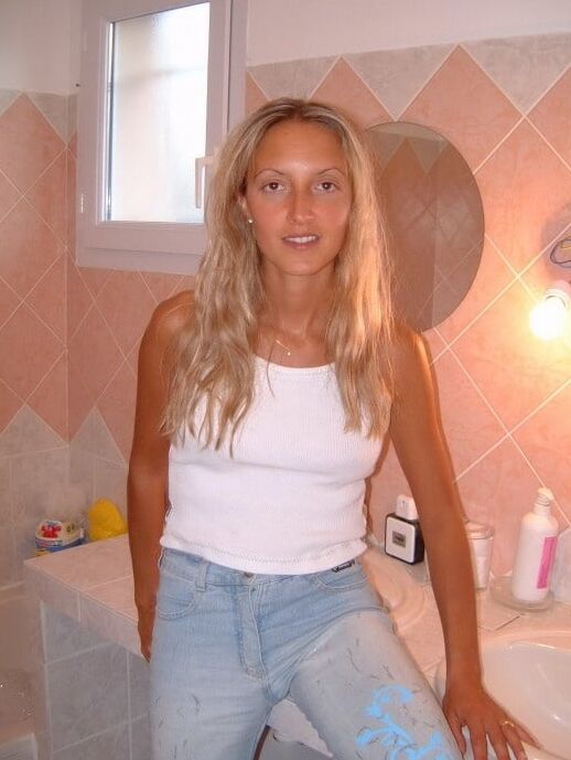 French slim beauties vacation