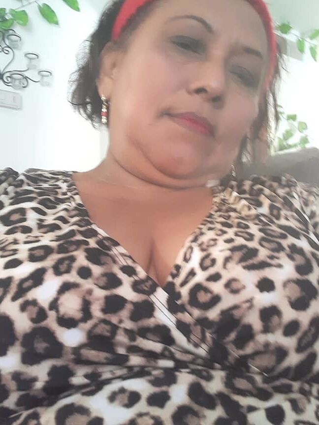 ABUELITA SARINA