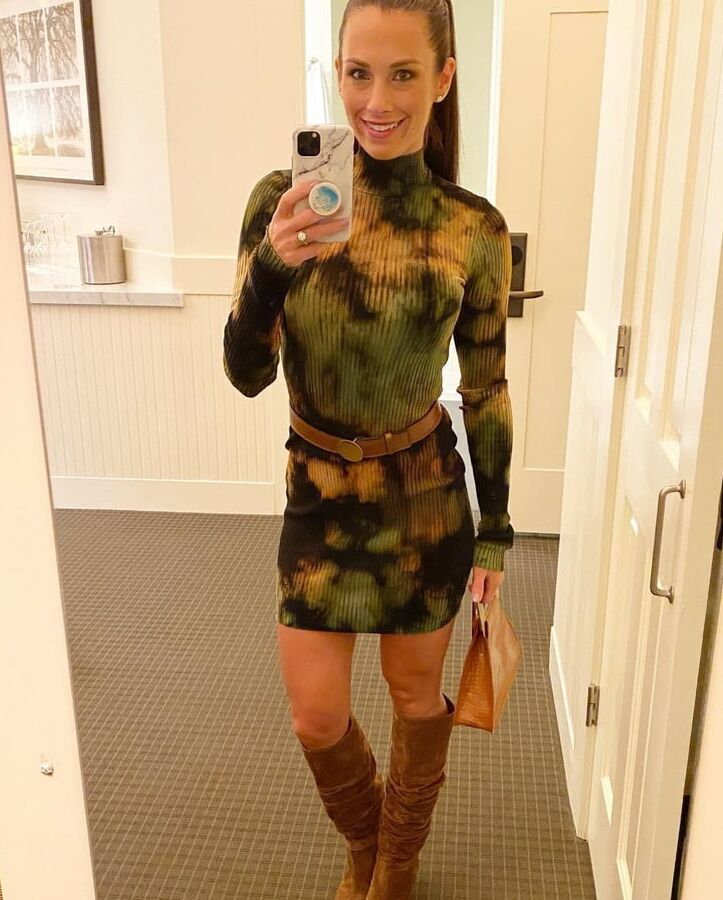 Autumn Calabrese jerk material