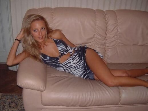 French slim beauties vacation