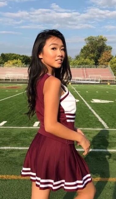 Hmong Girl: Sandy