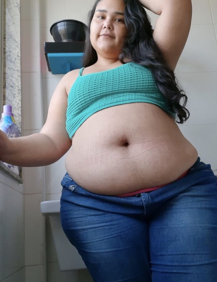 BBW Sexy Overstuffed Fat Belly Girls