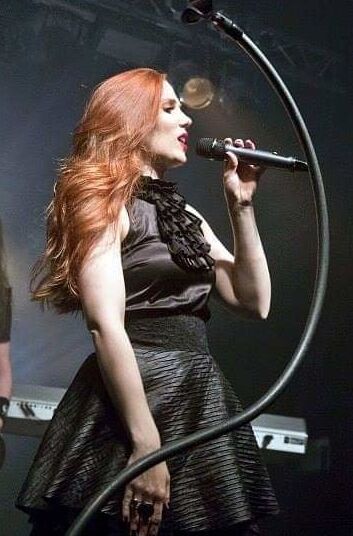 Simone Simons