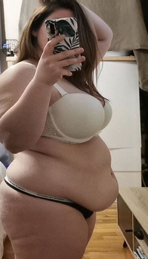 BBW Sexy Overstuffed Fat Belly Girls