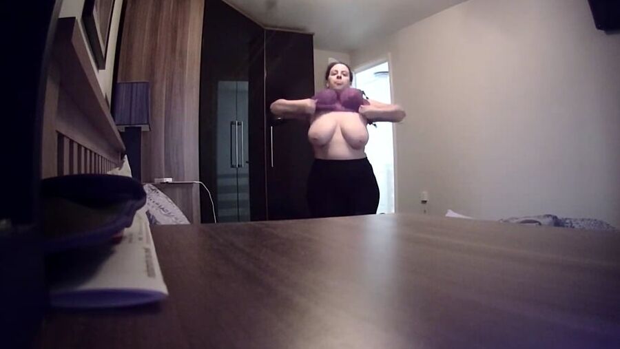 Saggy tits