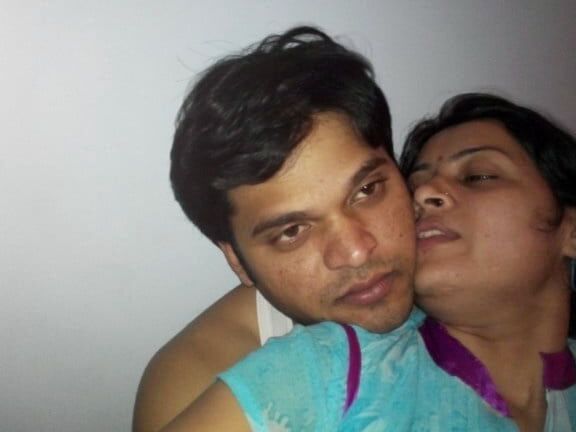 DESI BHABI WITH HUSBAND