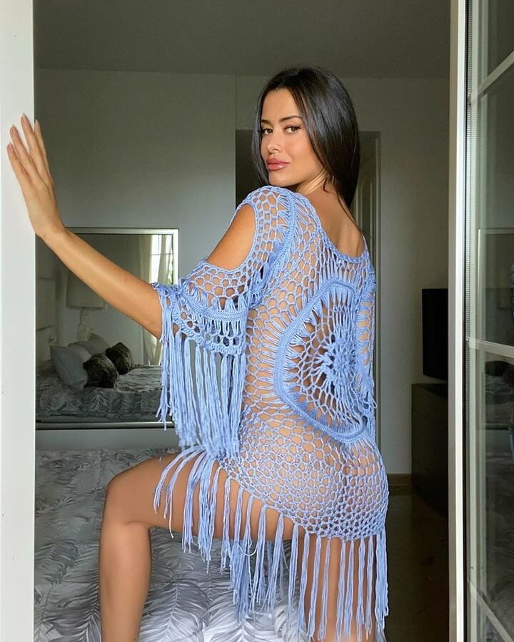 INSTA BABE EVA