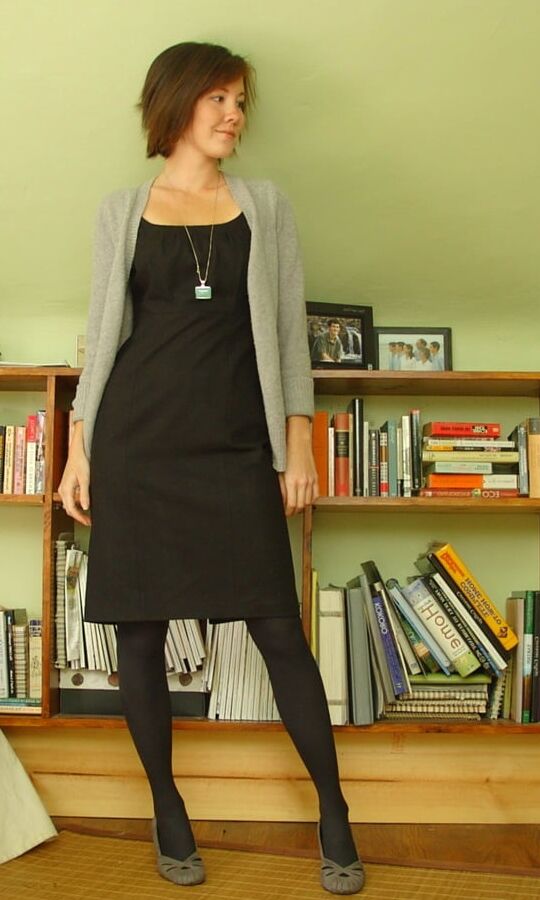 Fashionista Mum in Tights