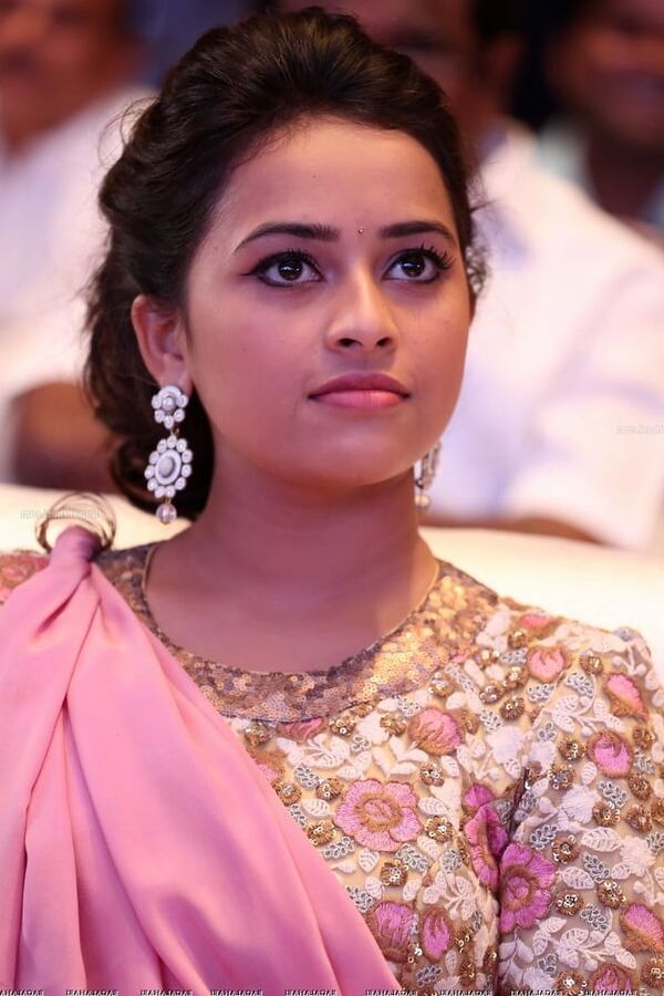 Sri Divya Cum Hard