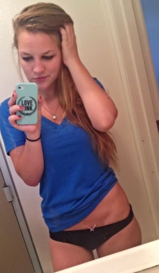 Sexy Blonde Selfie Slut