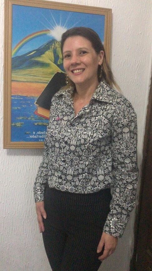 CRENTE ADRIANA