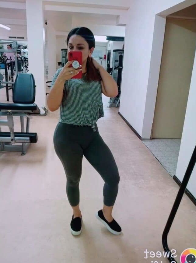 Exhibicionista mini vestidos rica milf puta