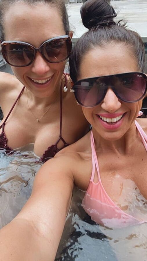 Autumn Calabrese jerk material