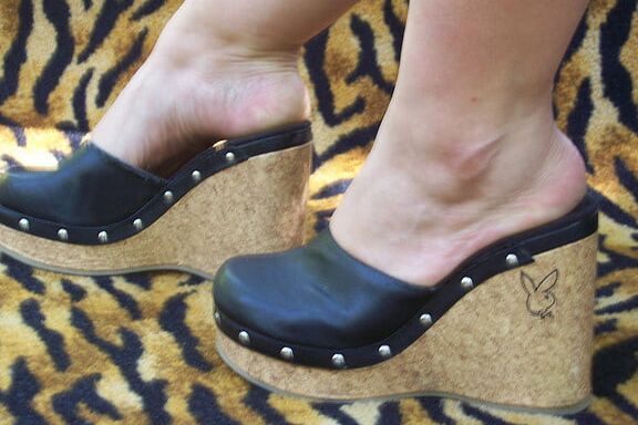 Clogs no porn
