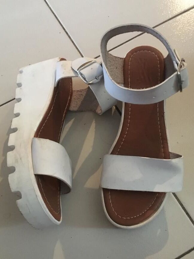 Extreme shoes
