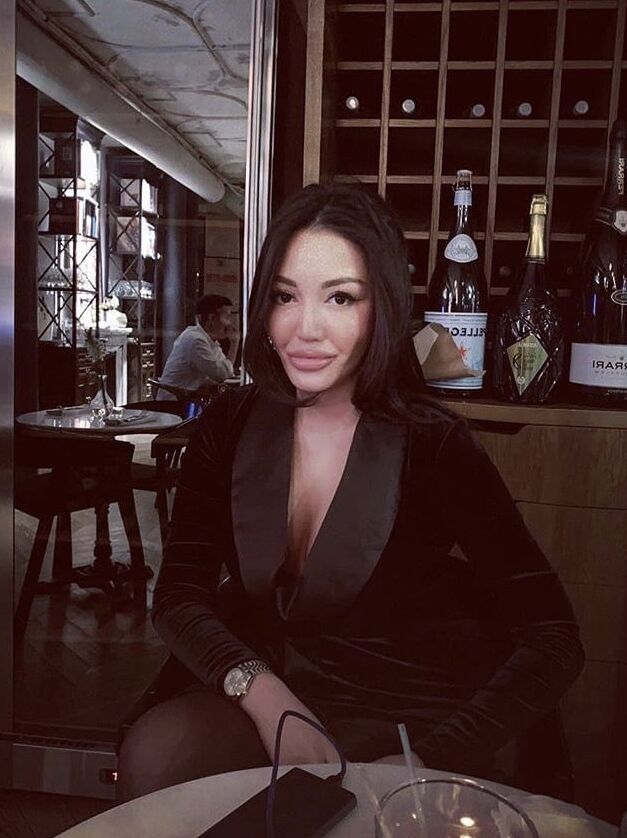 Kz MILF Alika Blowjob lips