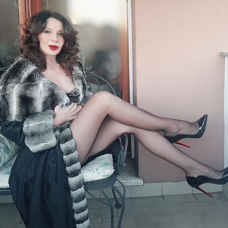 Pantyhose Milf Part