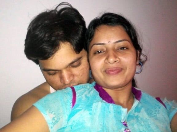 DESI BHABI WITH HUSBAND