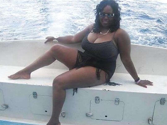 BBW Thongs - They are not shy