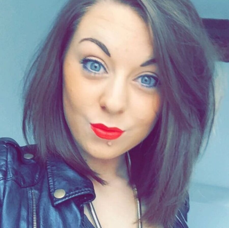 Facebook slut hanna