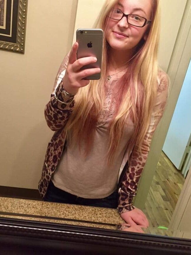 Lauren flashing