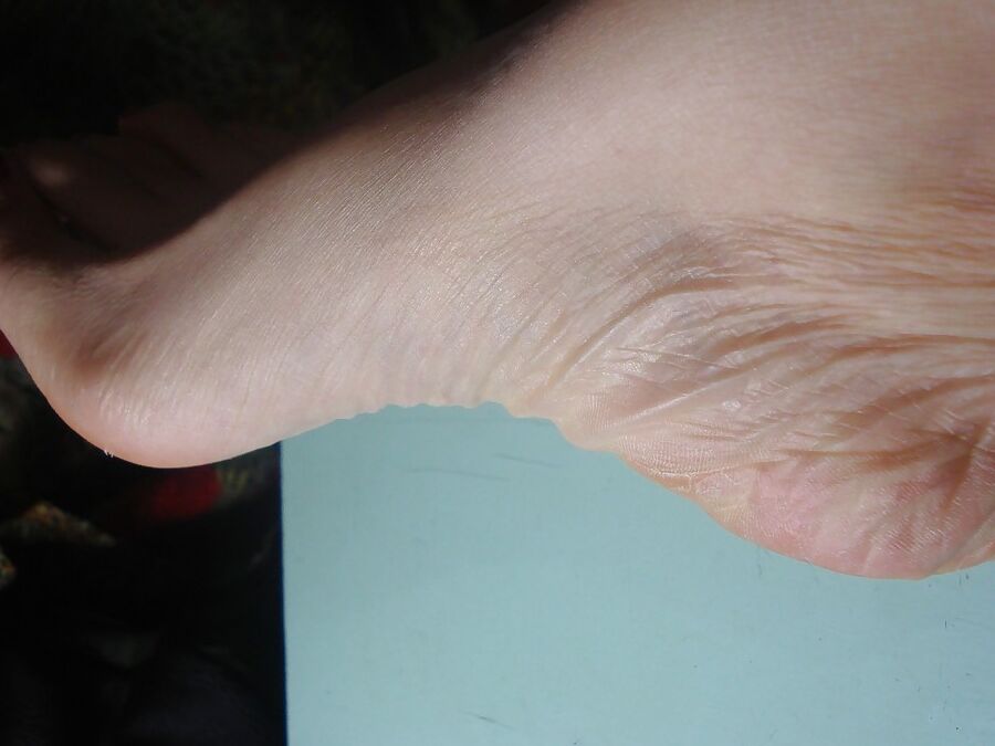 Beautiful Asian Feet and Legs