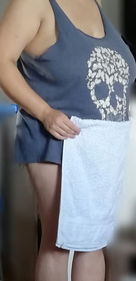 Chubby mature non nude