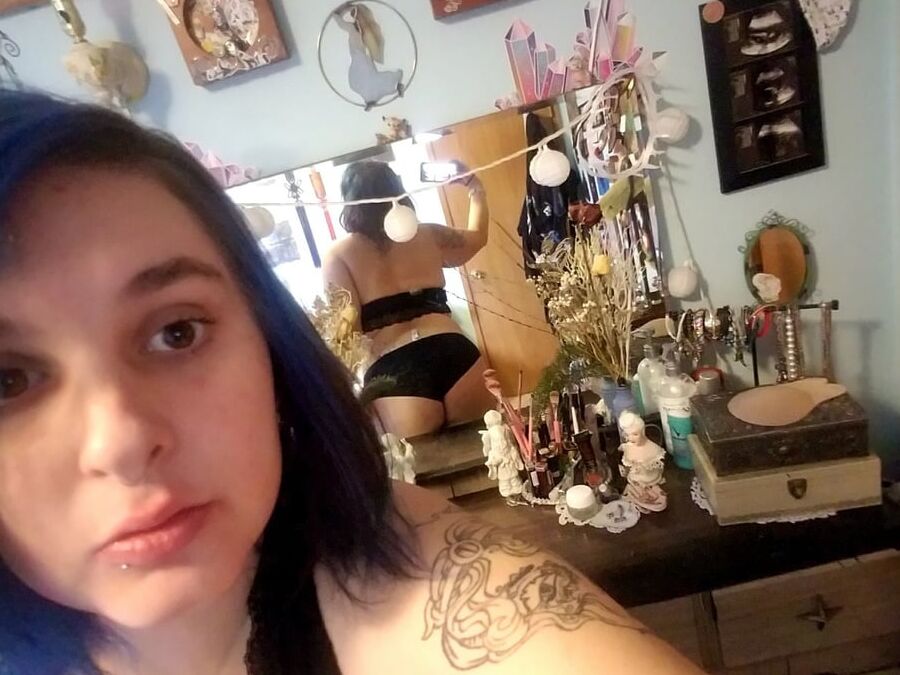 Chubby submissive slut
