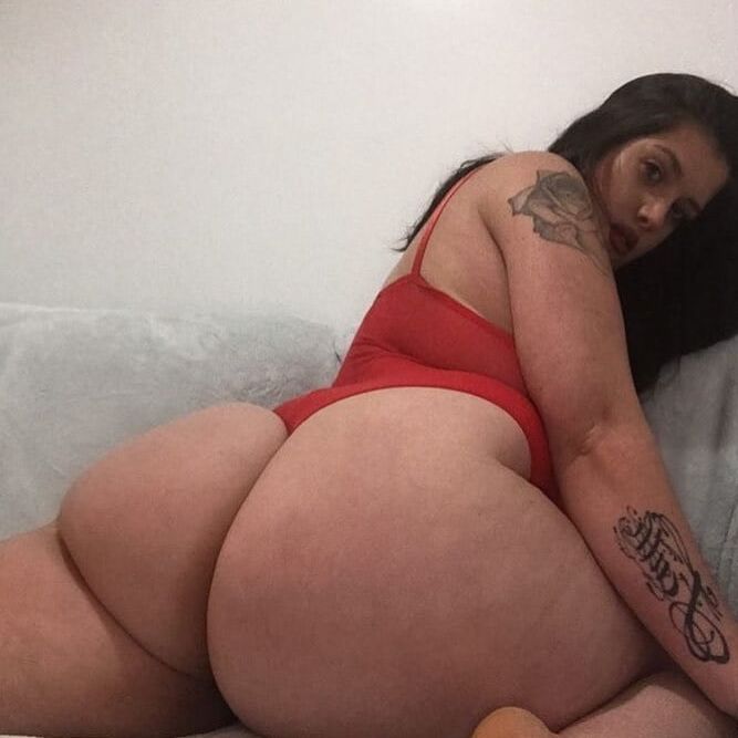 BOOTY ADDICTION
