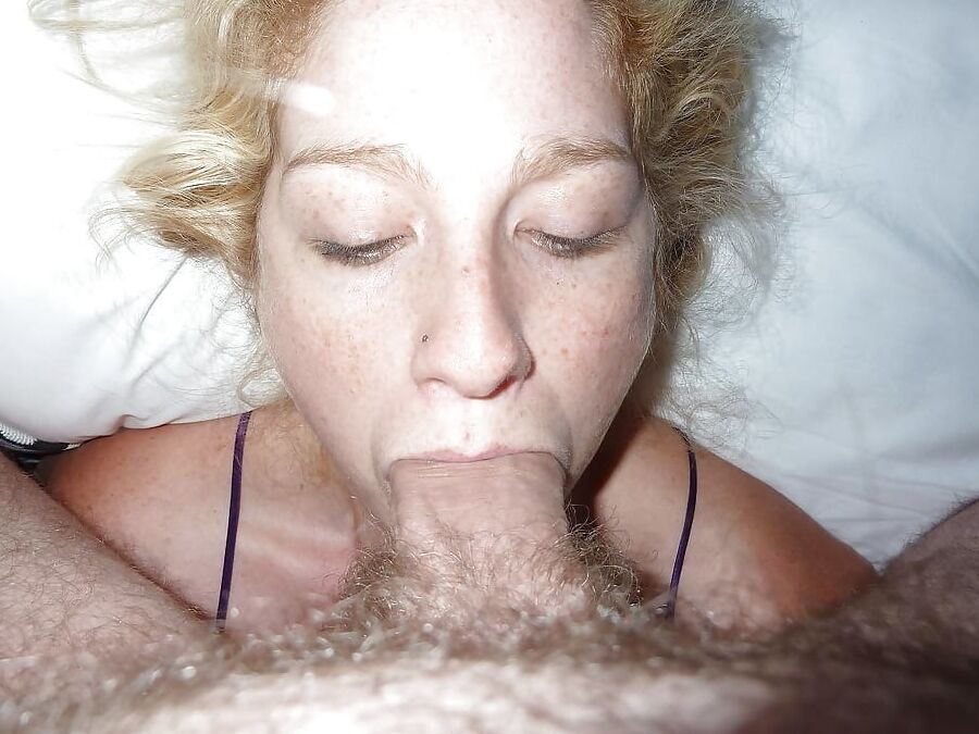 Full Lipped Sucking